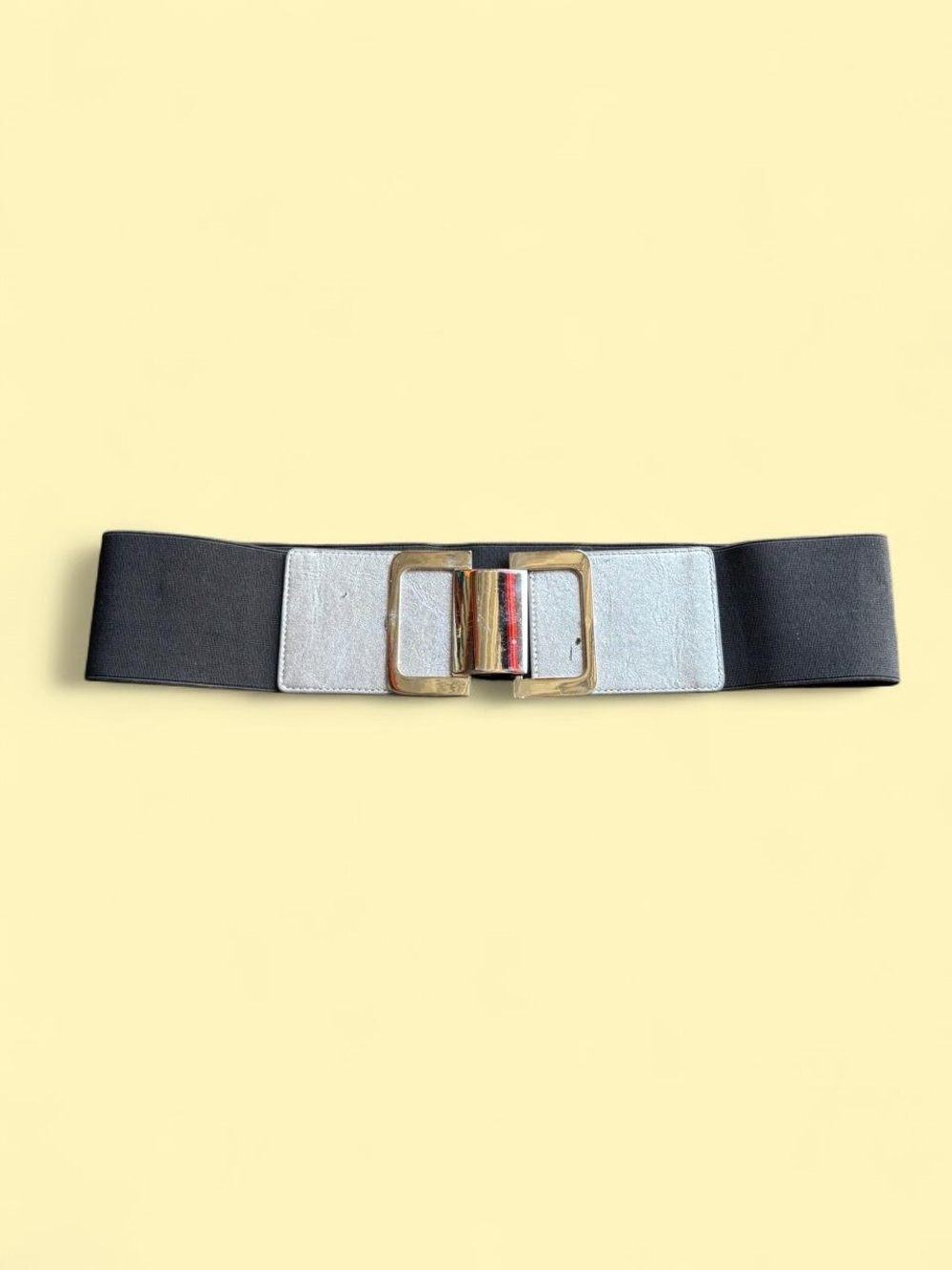 ✨Express black belt with silver buckle and red stripe, size M/L ✨